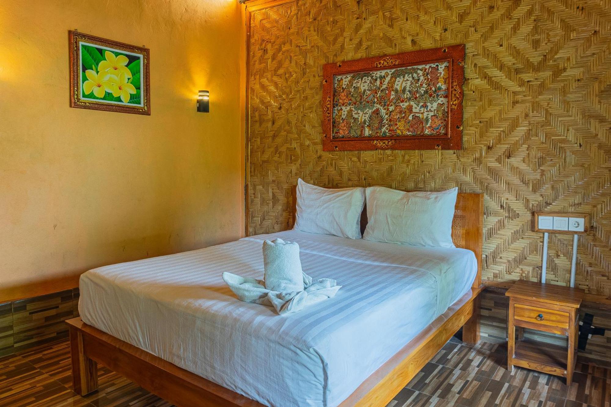 ริเจ็ต วิลลา บีช แอนด์ เรสเทอรองต์ Hotel Ped ภายนอก รูปภาพ