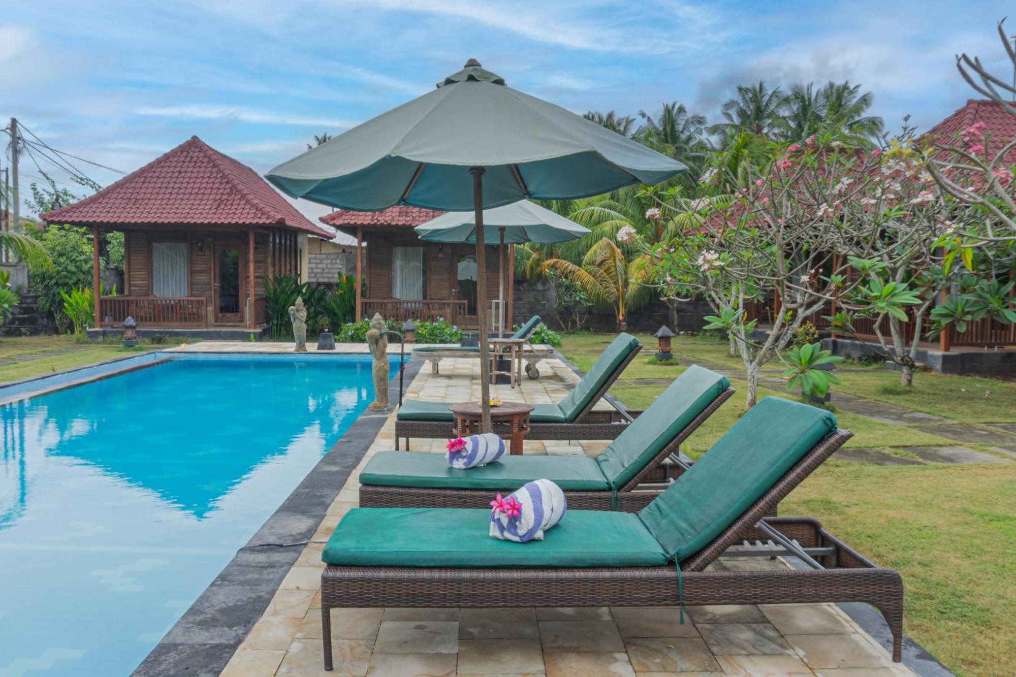ริเจ็ต วิลลา บีช แอนด์ เรสเทอรองต์ Hotel Ped ภายนอก รูปภาพ